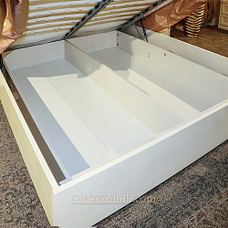 Кровать двойная без ножной спинки с ящиком для белья и КЭ Екатерина крем